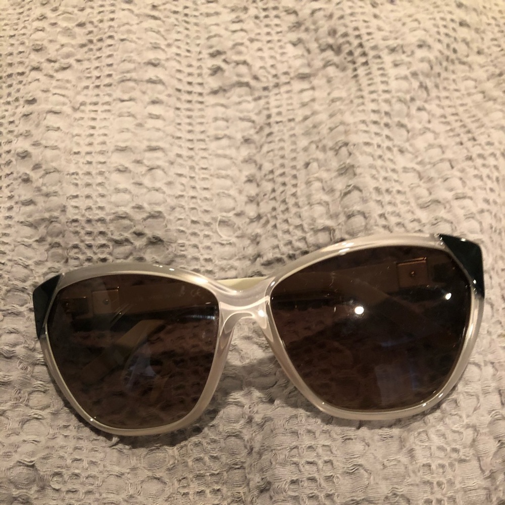 CHLOE sunglasses